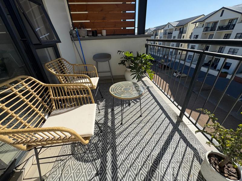 To Let 1 Bedroom Property for Rent in Richwood Western Cape